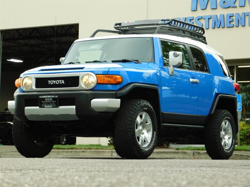 2007 Toyota FJ Cruiser 4x4 / 6-SPEED / LIFTED w.BF GOODRICH/119,000 MILES   - Photo 1 - Portland, OR 97217