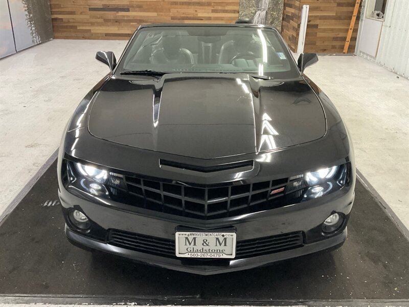 2011 Chevrolet Camaro SS Convertible 2SS/ 6.2L V8 / 6-SPEED/ 32,000 MILE  / Leather & Heated Seats / - Photo 61 - Gladstone, OR 97027