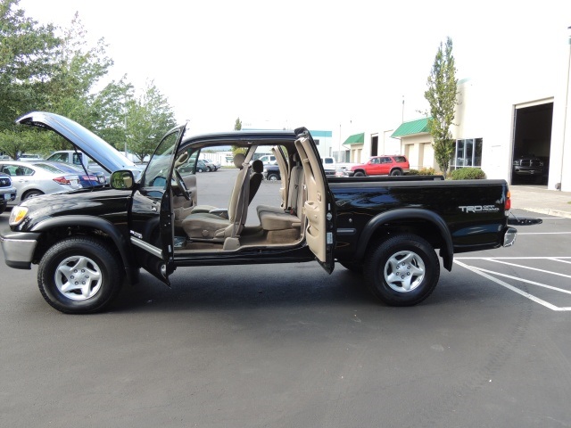 2000 Toyota Tundra SR5 Acces Cab / 4X4 / 4.7L V8 / TRD Off-Road Pkg   - Photo 10 - Portland, OR 97217