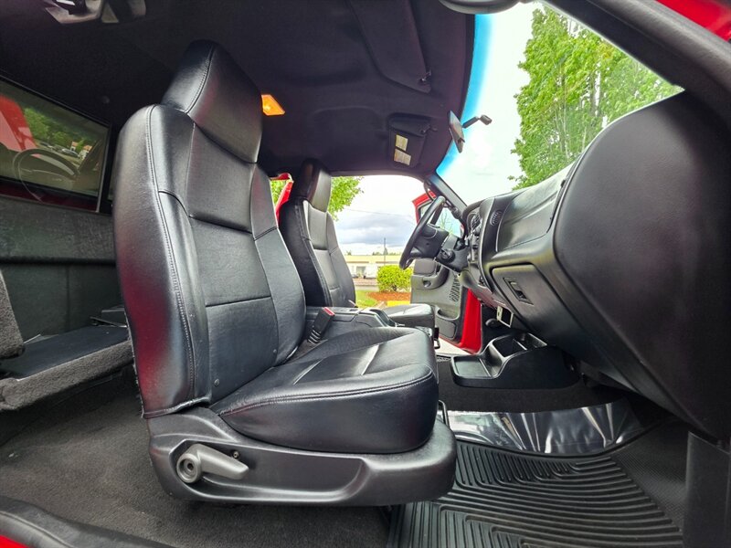 2005 Ford Ranger FX4 Level II 4-Door V6 Leather Canopy Rear Seats / 4.0L / OREGON TRUCK / Excellent Condition - Photo 14 - Portland, OR 97217