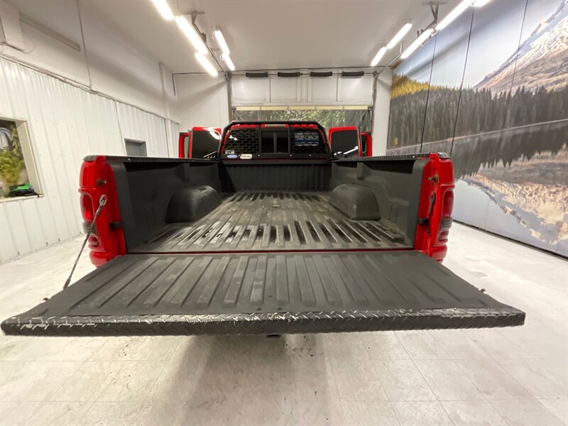 1998 Dodge Ram 2500 Laramie SLT 4X4 / 5.9L DIESEL / 5-SPEED / LIFTED  / LOCAL TRUCK / RUST FREE / LONG BED / LIFTED w. 35 " TIRES / 24-VALVE - Photo 22 - Gladstone, OR 97027