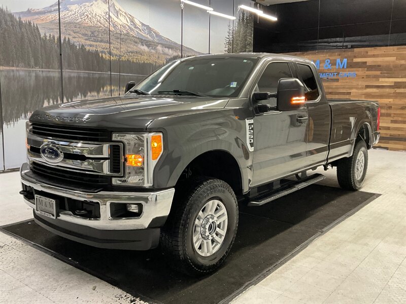 2017 Ford F-250 XLT SuperCab 4X4 / 6.2L V8 / LONG BED / 88K MILES  / Backup Camera / Towing Package / LOCAL RUST FREE - Photo 1 - Gladstone, OR 97027