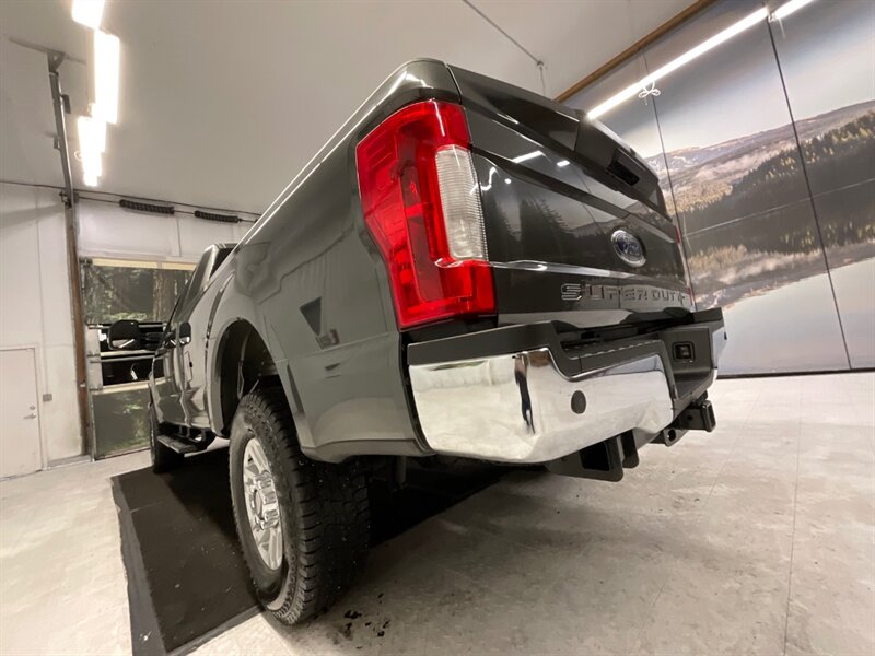 2017 Ford F-250 XLT SuperCab 4X4 / 6.2L V8 / LONG BED / 88K MILES  / Backup Camera / Towing Package / LOCAL RUST FREE - Photo 26 - Gladstone, OR 97027