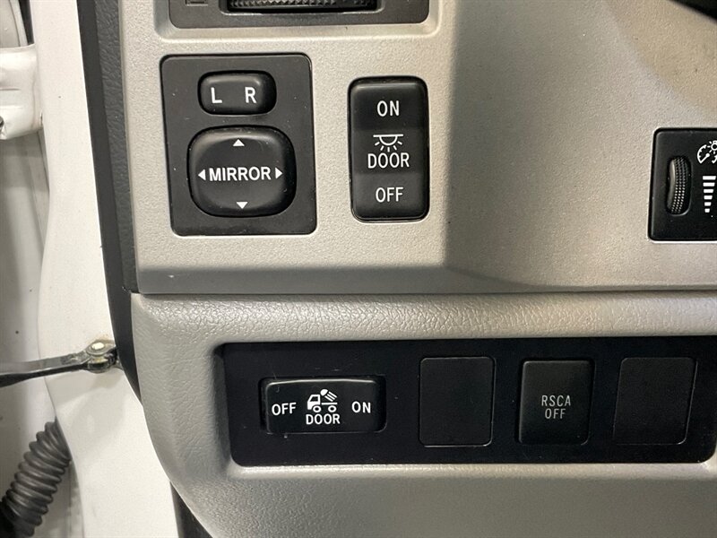 2007 Toyota Tundra SR5 Regular Cab / 4.7L V8 / LONG BED / ZERO RUST / LOCAL OREGON TRUCK / CUSTOM FRONT BUMPER with WINCH - Photo 20 - Gladstone, OR 97027