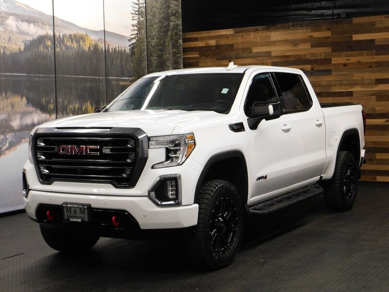 2020 GMC Sierra 1500 AT4 Crew Cab 4X4 / DURAMAX DIESEL /  LIFTED   - Photo 1 - Gladstone, OR 97027