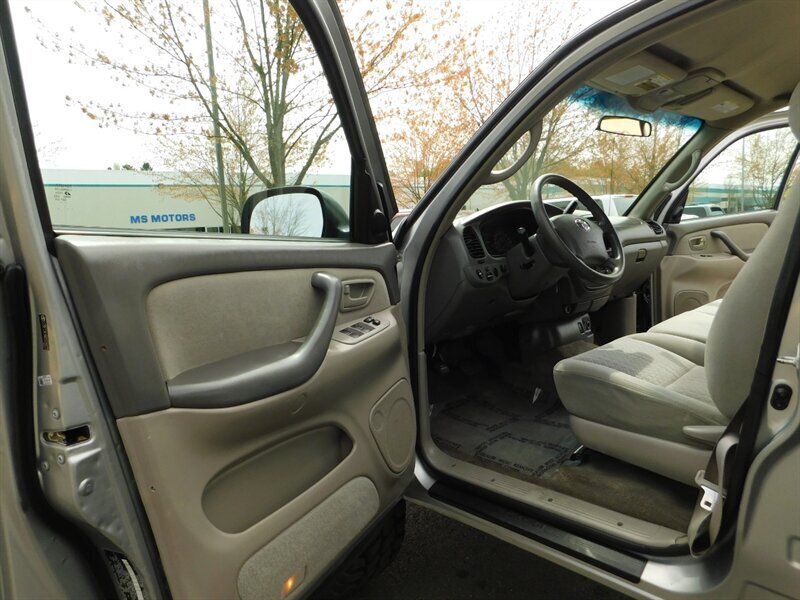 2006 Toyota Tundra SR5 Double Cab 4-Door  2WD / LOW MILES / LIFTED   - Photo 9 - Portland, OR 97217