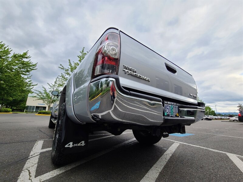 2012 Toyota Tacoma V6  / Local Oregon Truck / No Rust / Mint Condition / Super LOW Miles - Photo 11 - Portland, OR 97217