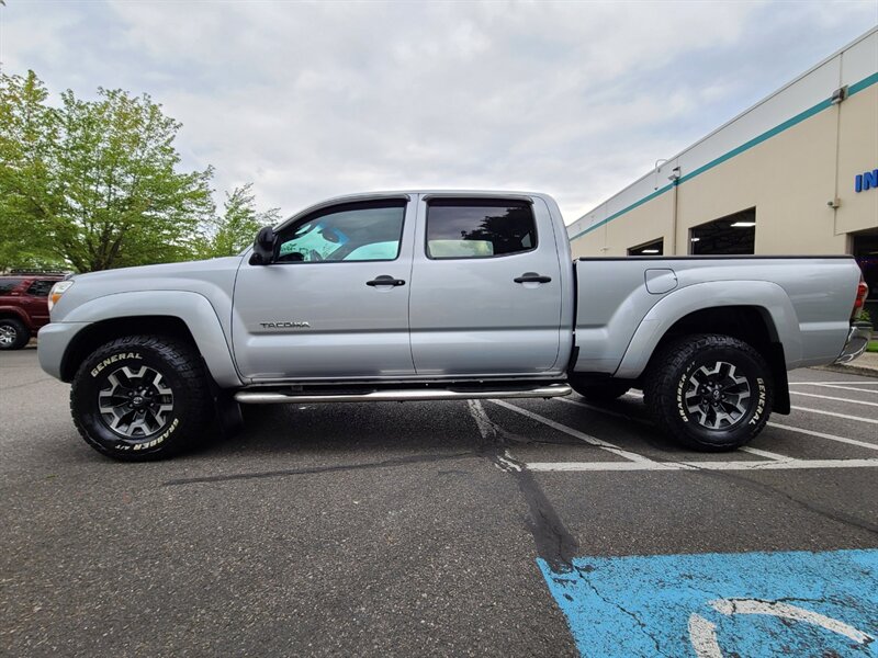 2012 Toyota Tacoma V6  / Local Oregon Truck / No Rust / Mint Condition / Super LOW Miles - Photo 3 - Portland, OR 97217