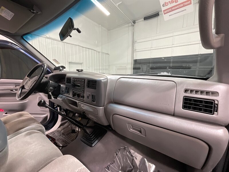 2001 Ford F-250 XLT Super Cab 4X4 / 7.3L DIESEL / 6-SPEED MANUAL / LONG BED / BRAND NEW TIRES / LOCAL TRUCK w. ZERO RUST - Photo 35 - Gladstone, OR 97027