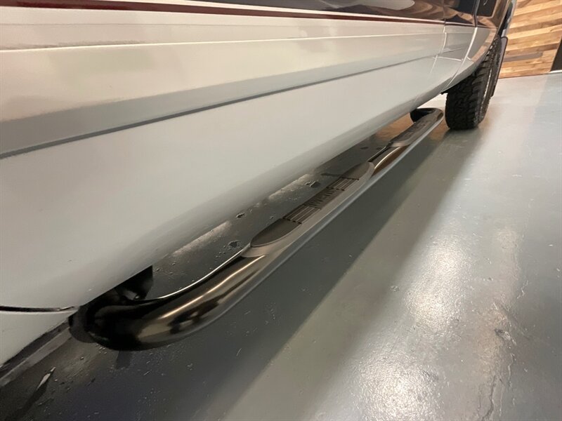 2001 Ford F-250 XLT Super Cab 4X4 / 7.3L DIESEL / 6-SPEED MANUAL / LONG BED / BRAND NEW TIRES / LOCAL TRUCK w. ZERO RUST - Photo 46 - Gladstone, OR 97027