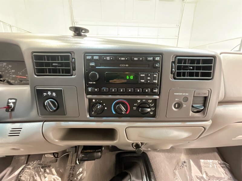 2001 Ford F-250 XLT Super Cab 4X4 / 7.3L DIESEL / 6-SPEED MANUAL / LONG BED / BRAND NEW TIRES / LOCAL TRUCK w. ZERO RUST - Photo 18 - Gladstone, OR 97027