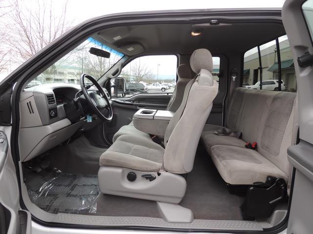 2001 Ford F-250 Super Duty XLT / 4WD / 7.3L DIESEL / LOW MILES   - Photo 15 - Portland, OR 97217