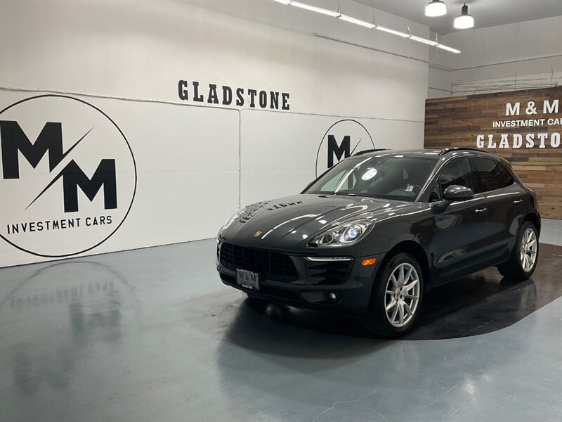 2018 Porsche Macan AWD / Sport Chrono Pkg / Pano Roof / 80K Miles  / Sport Chrono Pkg - Photo 5 - Gladstone, OR 97027