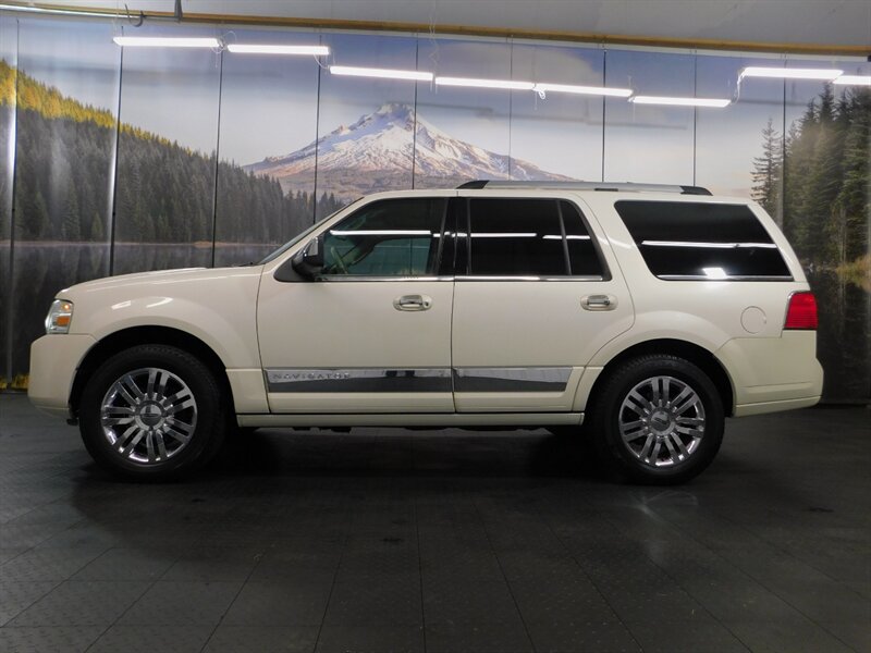 2007 Lincoln Navigator Ultimate Sport Utili   - Photo 3 - Gladstone, OR 97027