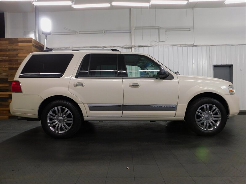 2007 Lincoln Navigator Ultimate Sport Utili   - Photo 4 - Gladstone, OR 97027