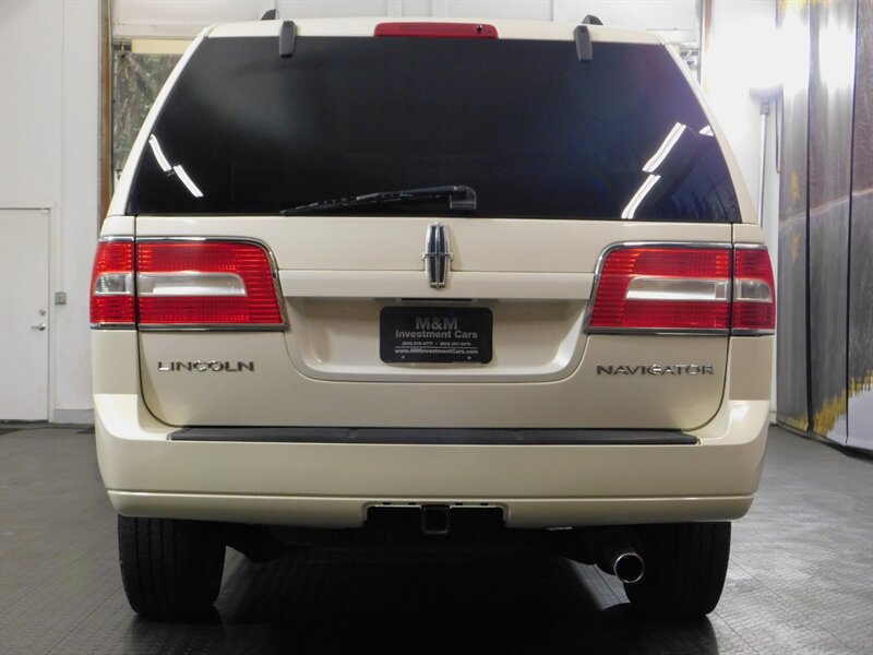 2007 Lincoln Navigator Ultimate Sport Utili   - Photo 6 - Gladstone, OR 97027