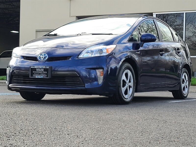 2013 Toyota Prius Three HYBRID / NAVi / CAM / SOLAR ROOF / 1-Owner / Blue-Tooth / Tilt-Slide Moon Roof / Local / Clean Title - Photo 58 - Portland, OR 97217