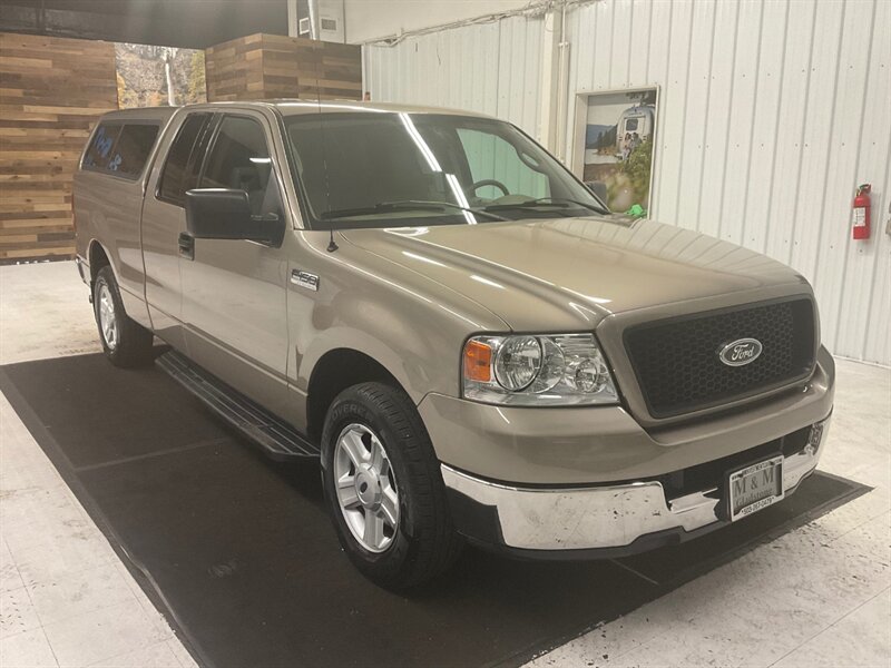 2004 Ford F-150 XLT Super Cab 4Dr / 5.4L V8 / ONLY 31,000 MILES  / RWD / LOCAL TRUCK / Excel Cond - Photo 2 - Gladstone, OR 97027