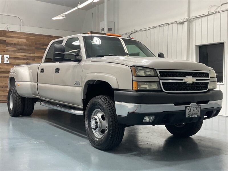 2006 Chevrolet Silverado 3500 LT Crew Cab 4X4 / 6.6L DURAMAX DIESEL / DUALLY  / LBZ MOTOR / ZERO RUST / NEW SET OF TIRES - Photo 55 - Gladstone, OR 97027