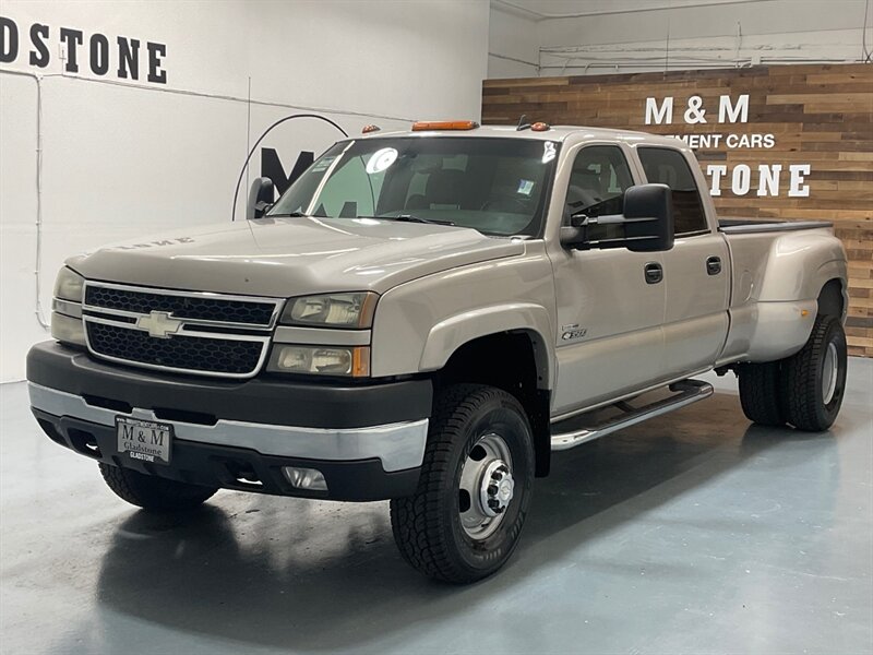 2006 Chevrolet Silverado 3500 LT Crew Cab 4X4 / 6.6L DURAMAX DIESEL / DUALLY  / LBZ MOTOR / ZERO RUST / NEW SET OF TIRES - Photo 1 - Gladstone, OR 97027