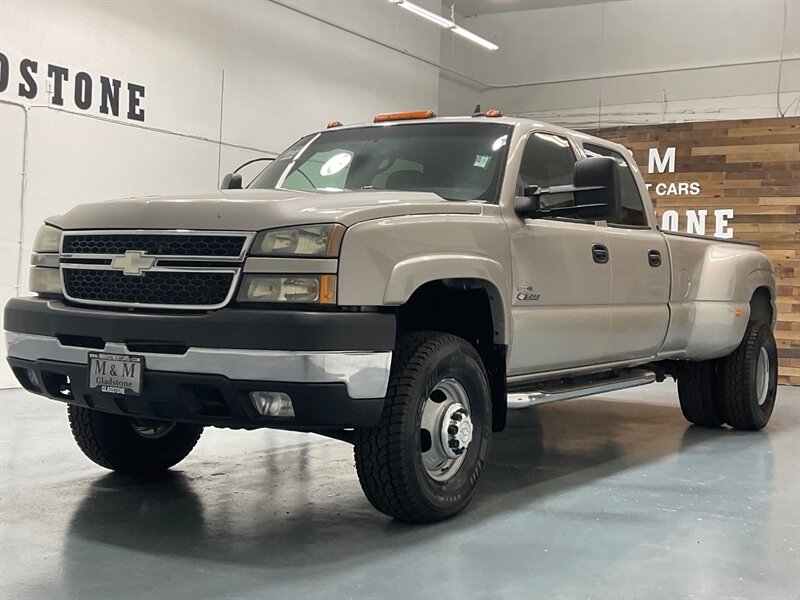 2006 Chevrolet Silverado 3500 LT Crew Cab 4X4 / 6.6L DURAMAX DIESEL / DUALLY  / LBZ MOTOR / ZERO RUST / NEW SET OF TIRES - Photo 54 - Gladstone, OR 97027