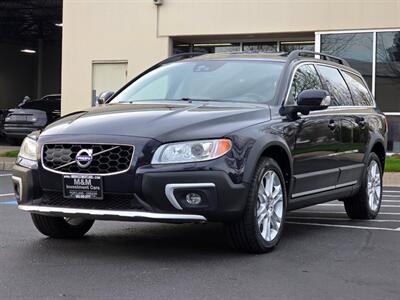 2016 Volvo XC70 T5 Platinum Cross Country AWD EVERY OPTION POSIBLE  / Heated Leather / Blind Spot / Adaptive Cruise / Lane Alert / NAVi / Park Assist Wagon