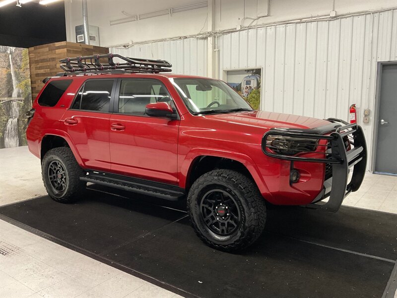 2020 Toyota 4Runner SR5  / LIFTED w. BF GOODRICH TIRES & TRD WHEELS / TRD Leather & Heated Seats / LUGGAGE RACK / GRILL GUARD w. LIGHT BAR / BLACKOUT PKG/39,000 MILES - Photo 2 - Gladstone, OR 97027