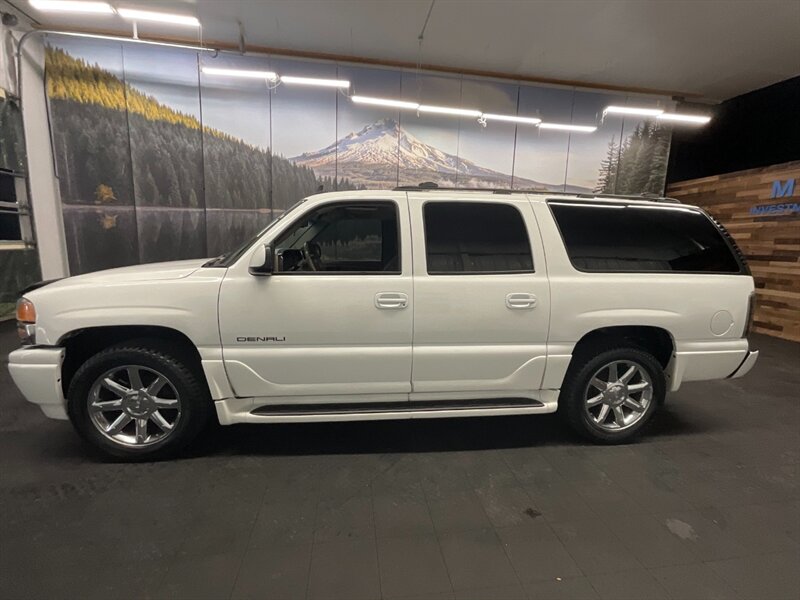 2006 GMC Yukon XL Denali 4X4 / 3RD ROW / Sunroof / Leather  BRAND NEW TIRES / DVD PLAYER - Photo 3 - Gladstone, OR 97027