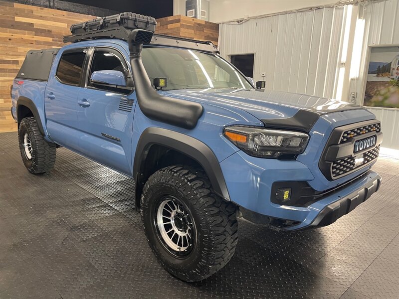 2019 Toyota Tacoma TRD Off-Road 4x4 / 6   - Photo 2 - Gladstone, OR 97027