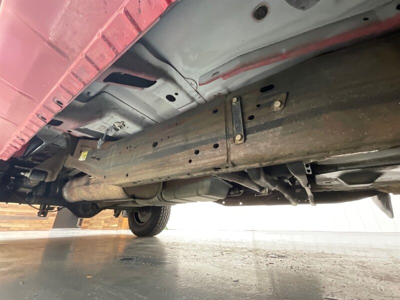 2003 Ford F-150 XL Regular Cab Flareside / 4.2L V6 / ZERO RUST / Towing Pkg / 2Dr Standard Cab / LOW MILES - Photo 41 - Gladstone, OR 97027