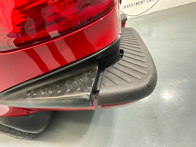 2003 Ford F-150 XL Regular Cab Flareside / 4.2L V6 / ZERO RUST / Towing Pkg / 2Dr Standard Cab / LOW MILES - Photo 36 - Gladstone, OR 97027