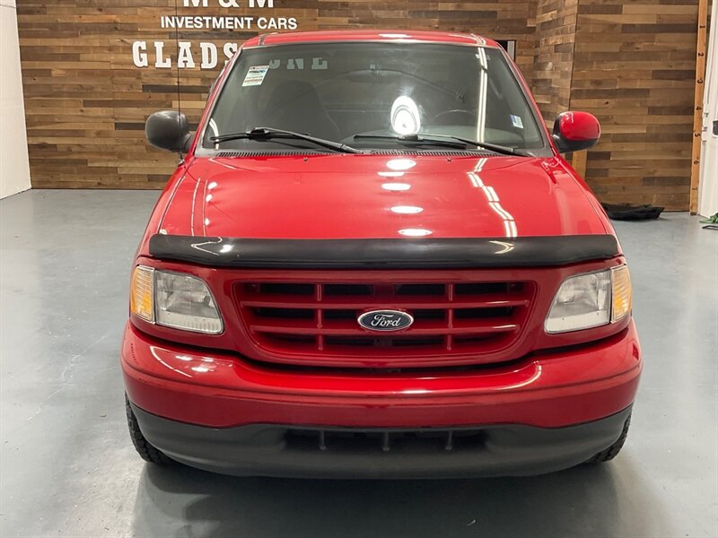 2003 Ford F-150 XL Regular Cab Flareside / 4.2L V6 / ZERO RUST / Towing Pkg / 2Dr Standard Cab / LOW MILES - Photo 5 - Gladstone, OR 97027