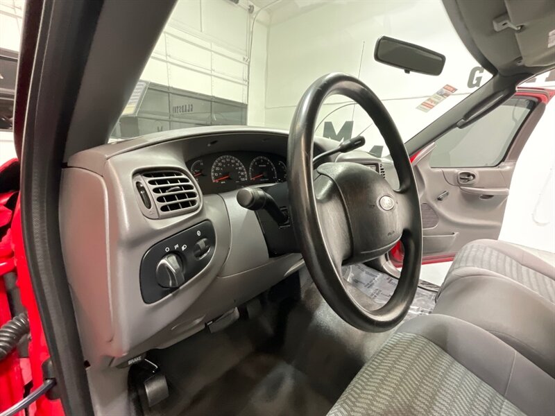 2003 Ford F-150 XL Regular Cab Flareside / 4.2L V6 / ZERO RUST / Towing Pkg / 2Dr Standard Cab / LOW MILES - Photo 16 - Gladstone, OR 97027