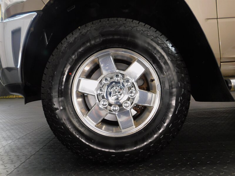 2010 Dodge Ram 2500 SLT Crew Cab 4X4 / 6   - Photo 22 - Gladstone, OR 97027