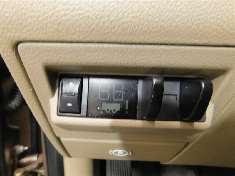 2010 Dodge Ram 2500 SLT Crew Cab 4X4 / 6   - Photo 20 - Gladstone, OR 97027