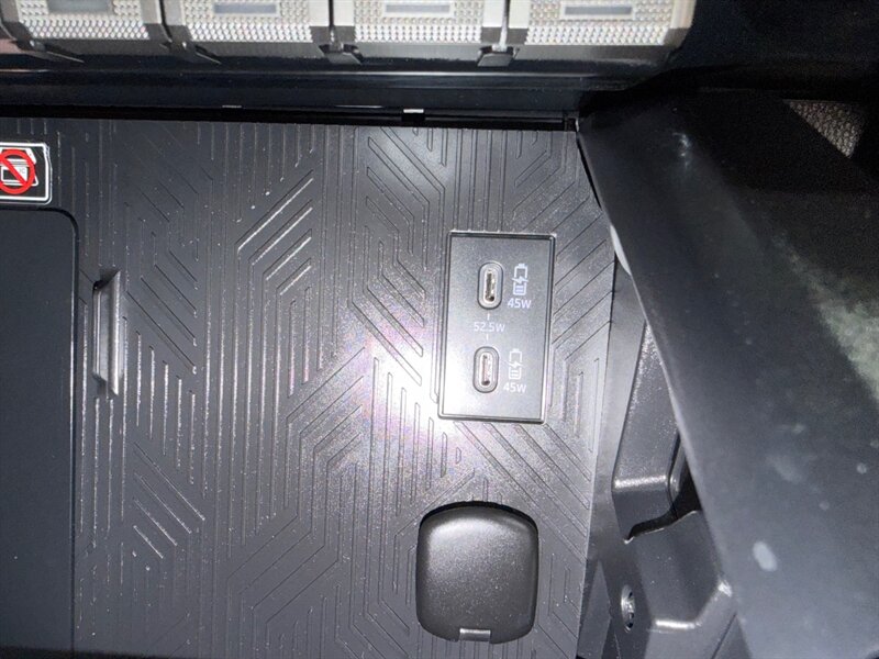 2026 Toyota Tacoma TRD Off-Road Premium 4X4 /Long Bed / 4,000 MILES /LONG BED ( 6FT) / Heated & Cooled Seats - Photo 40 - Gladstone, OR 97027