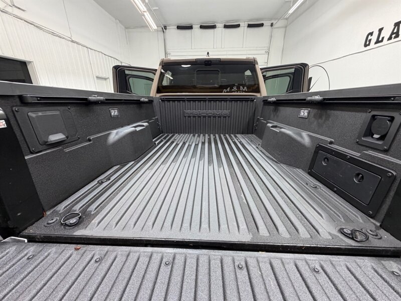2026 Toyota Tacoma TRD Off-Road Premium 4X4 /Long Bed / 4,000 MILES /LONG BED ( 6FT) / Heated & Cooled Seats - Photo 11 - Gladstone, OR 97027