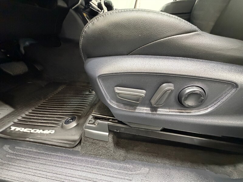 2026 Toyota Tacoma TRD Off-Road Premium 4X4 /Long Bed / 4,000 MILES /LONG BED ( 6FT) / Heated & Cooled Seats - Photo 34 - Gladstone, OR 97027
