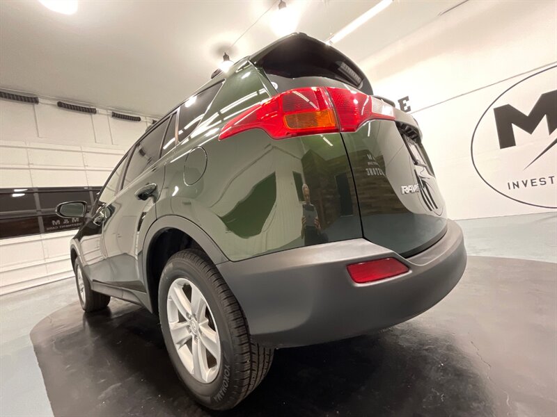 2013 Toyota RAV4 XLE Sport Utility AWD / Sunroof / Backup Camera  / LOCAL SUV - Photo 45 - Gladstone, OR 97027