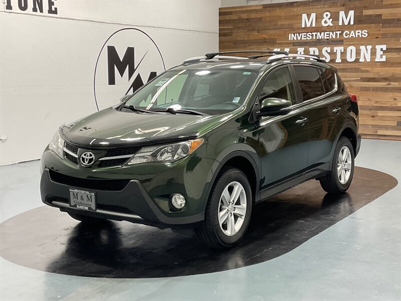 2013 Toyota RAV4 XLE Sport Utility AWD / Sunroof / Backup Camera  / LOCAL SUV - Photo 1 - Gladstone, OR 97027