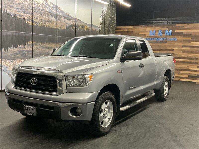 2007 Toyota Tundra SR5 Double Cab 4X4/ 5.7L V8 / Excellent cond