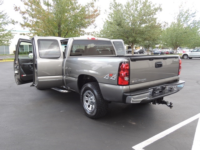 2006 Chevrolet Silverado 1500 LS / 4X4 / Extended Cab 4-Door / 5.3 Liter   - Photo 27 - Portland, OR 97217