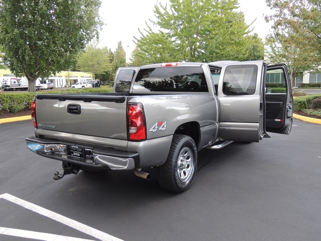 2006 Chevrolet Silverado 1500 LS / 4X4 / Extended Cab 4-Door / 5.3 Liter   - Photo 28 - Portland, OR 97217