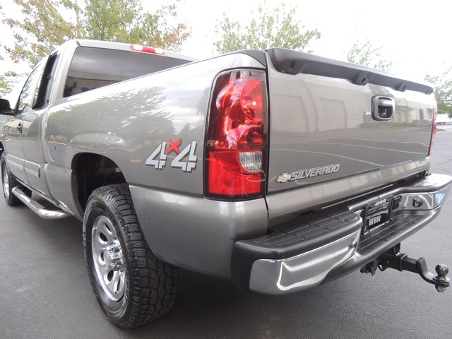 2006 Chevrolet Silverado 1500 LS / 4X4 / Extended Cab 4-Door / 5.3 Liter   - Photo 11 - Portland, OR 97217