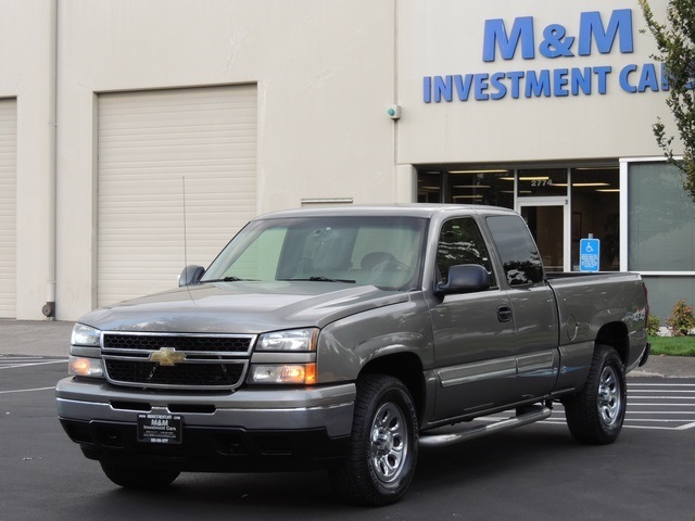 2006 Chevrolet Silverado 1500 LS / 4X4 / Extended Cab 4-Door / 5.3 Liter   - Photo 37 - Portland, OR 97217