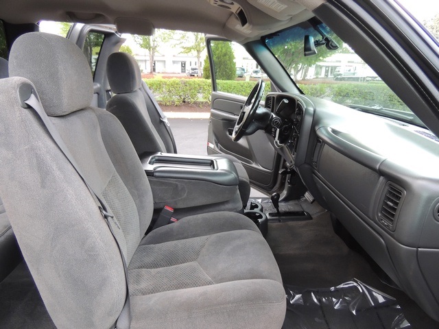 2006 Chevrolet Silverado 1500 LS / 4X4 / Extended Cab 4-Door / 5.3 Liter   - Photo 17 - Portland, OR 97217