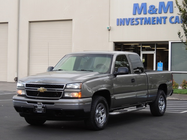 2006 Chevrolet Silverado 1500 LS / 4X4 / Extended Cab 4-Door / 5.3 Liter   - Photo 41 - Portland, OR 97217