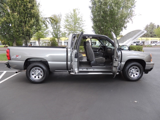 2006 Chevrolet Silverado 1500 LS / 4X4 / Extended Cab 4-Door / 5.3 Liter   - Photo 24 - Portland, OR 97217