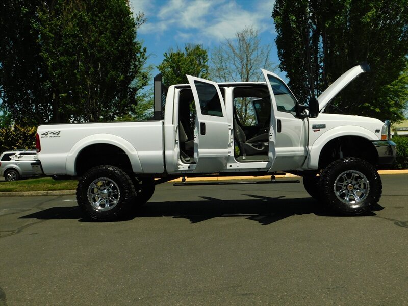 2002 Ford F-250 Super Duty XLT 4X4 V10 / MONSTER LIFT / LOW MILES   - Photo 24 - Portland, OR 97217