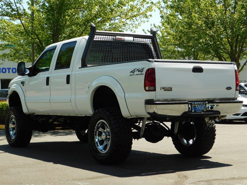 2002 Ford F-250 Super Duty XLT 4X4 V10 / MONSTER LIFT / LOW MILES 2002 Ford F250 Super Duty Tire Size